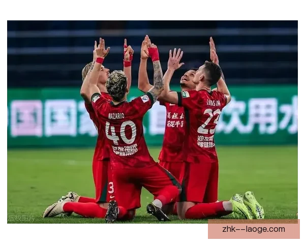 纳萨里奥在河南队中场妙传破门屡献令人惊叹的绝妙进球 纳萨里奥在河南队中场妙传破门屡献令人惊叹的绝妙进球